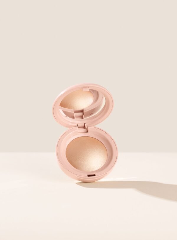 Rare beauty Positive Light Silky Touch Highlighter Exhilarate
